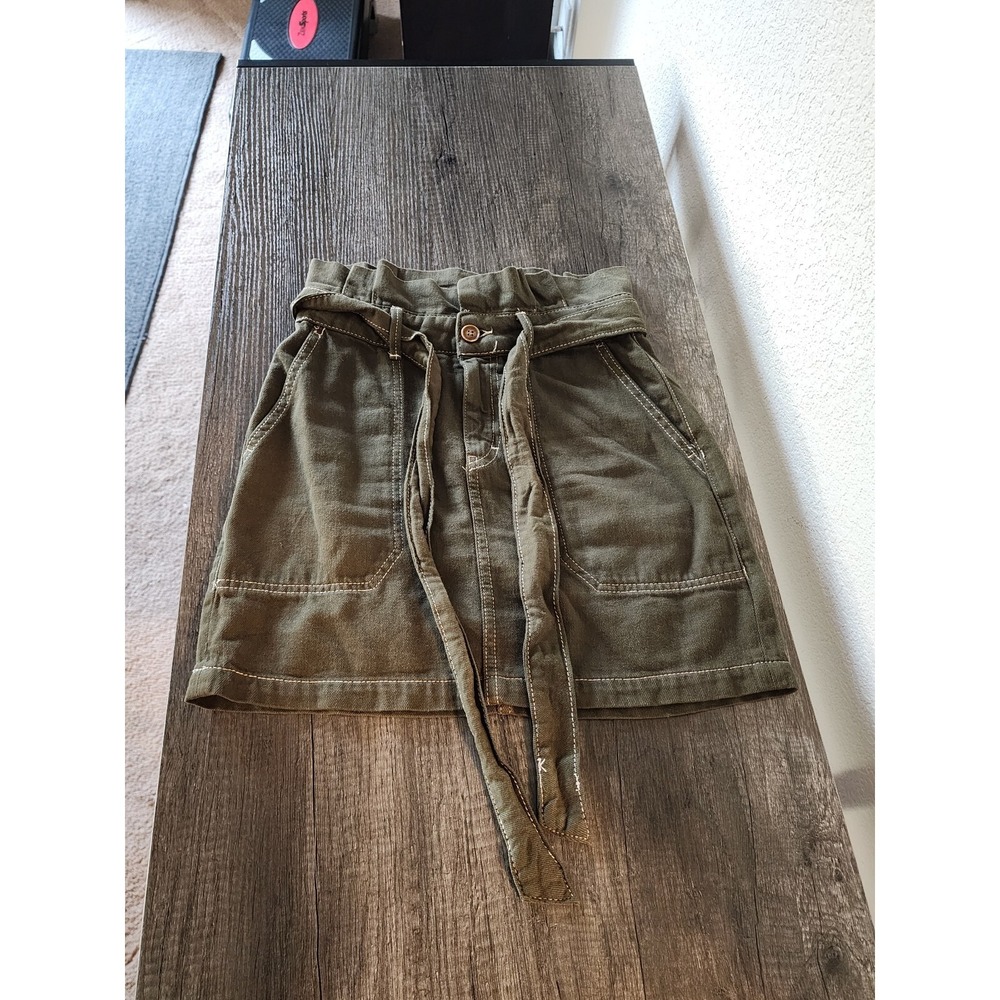 Free People Women's Splendor In The Grass  Waist Skirt Army Green SZ 0.   Bin 20